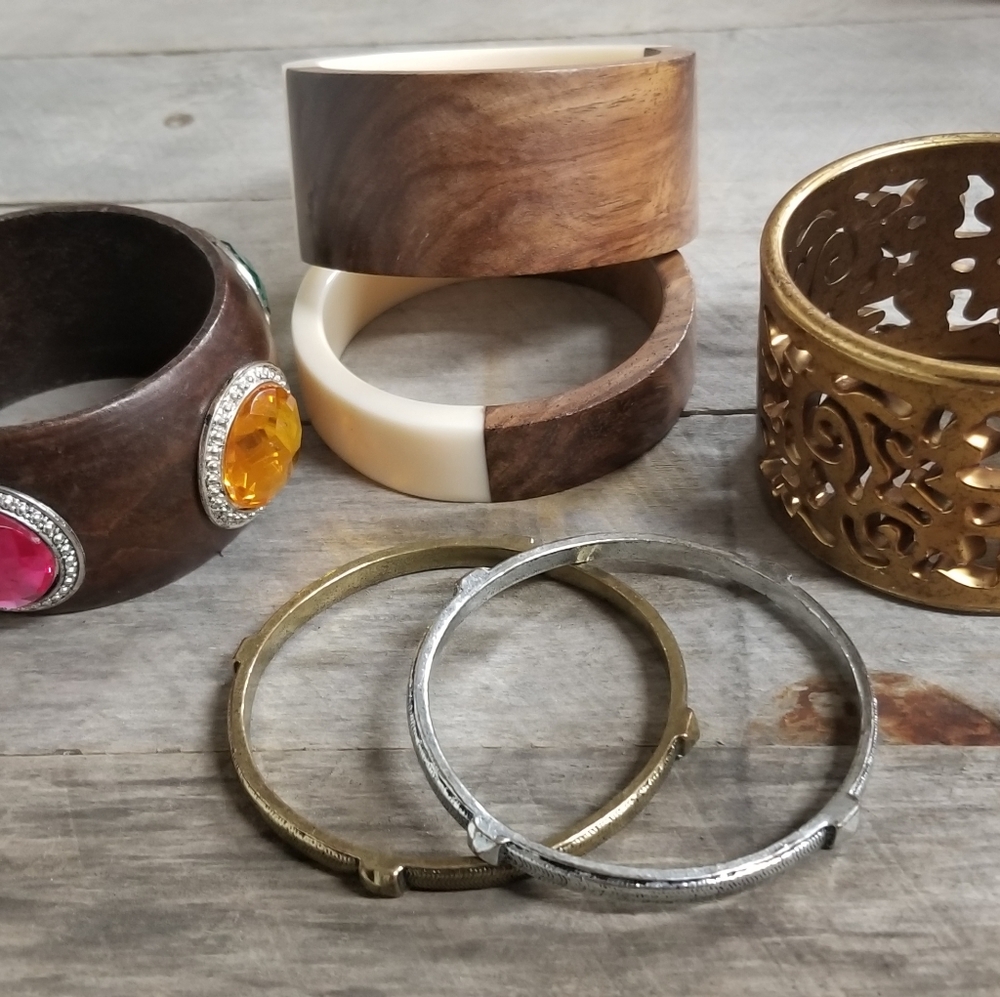 Anthropologie bracelet assortment